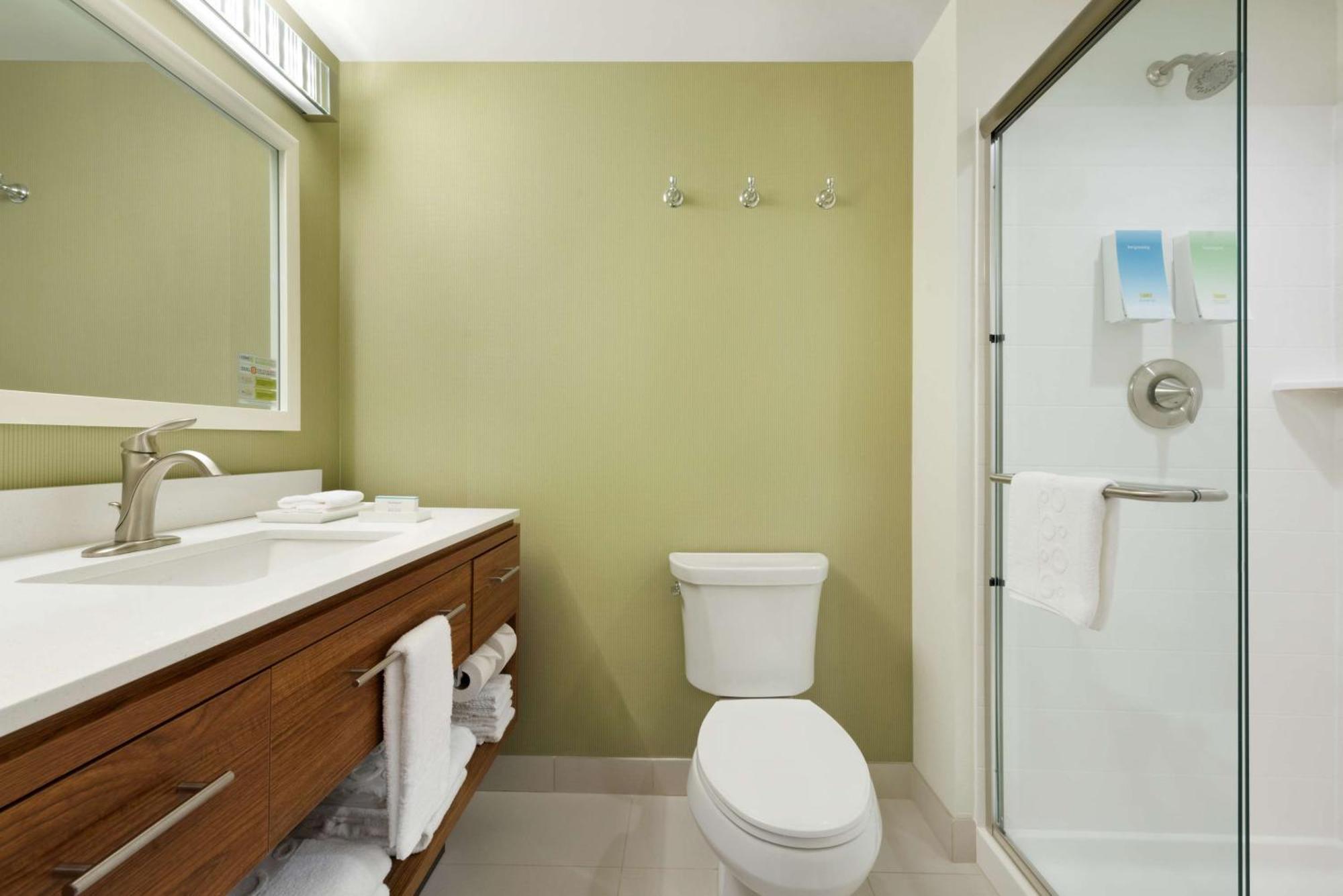 Home2 Suites By Hilton Middleburg Heights Cleveland Экстерьер фото
